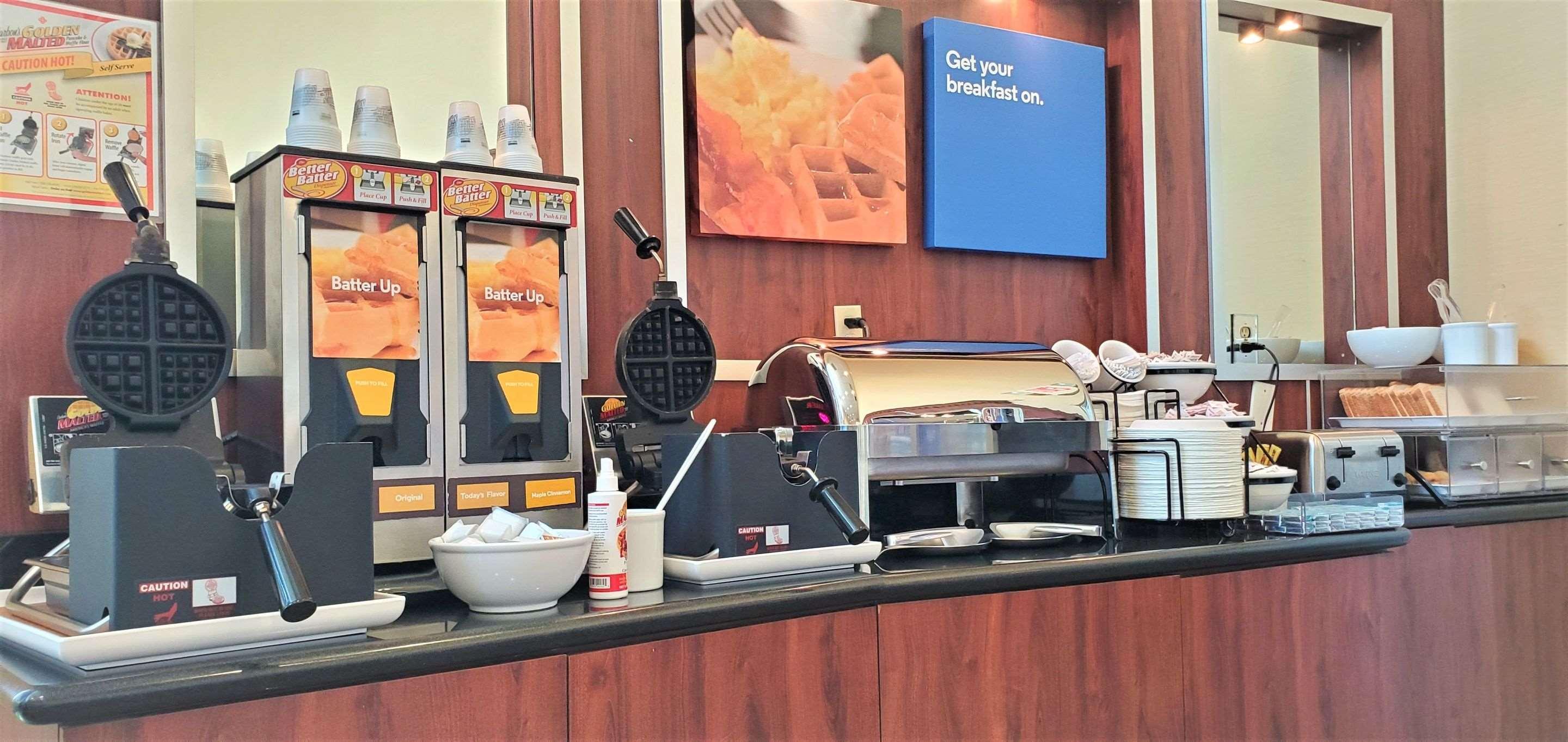 Hotel Comfort & Near Universal - N Hollywood - Burbank 3*